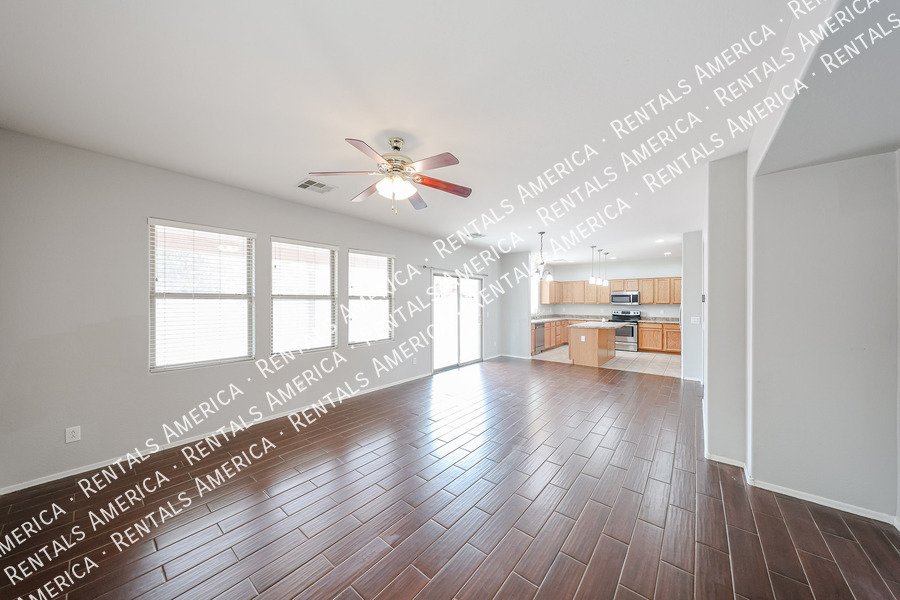 3 bedroom 2.5 bath home in Gilbert property image