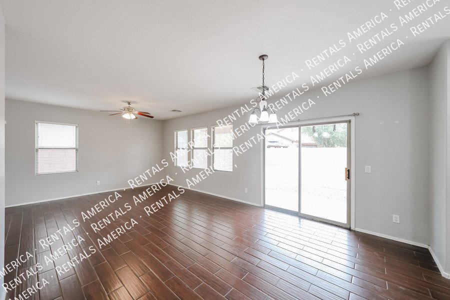 3 bedroom 2.5 bath home in Gilbert property image