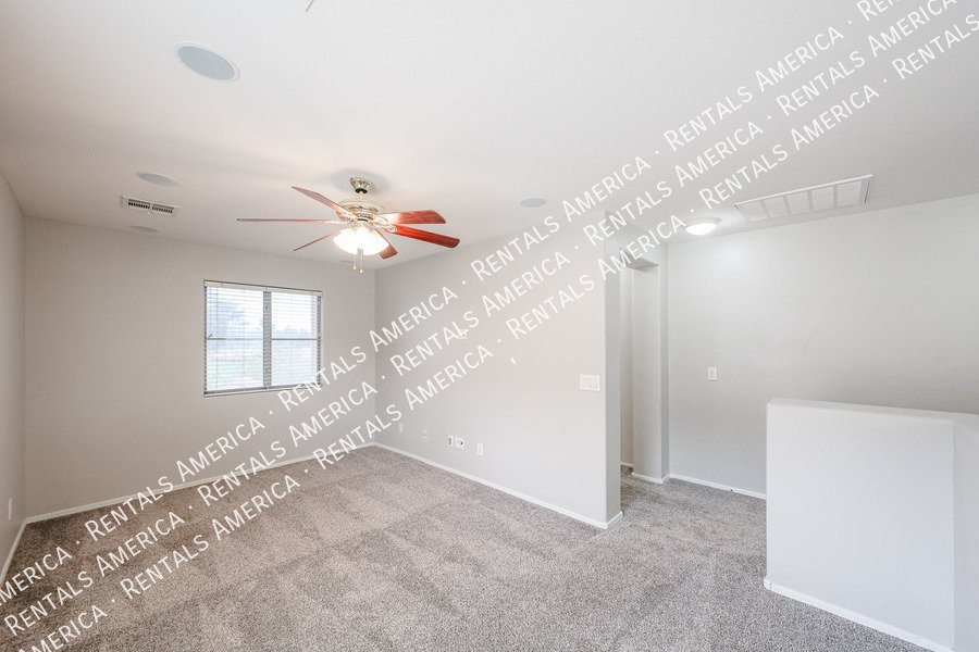 3 bedroom 2.5 bath home in Gilbert property image