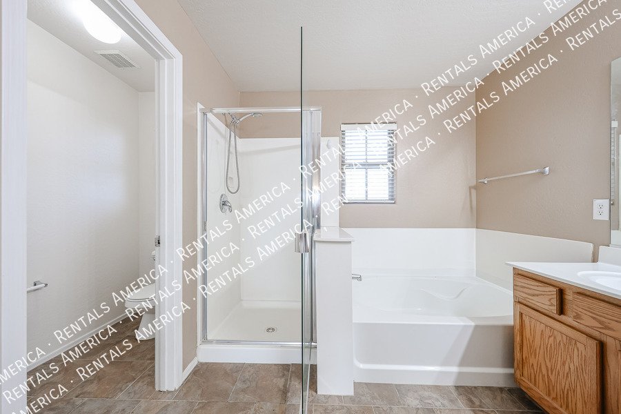 3 bedroom 2.5 bath home in Gilbert property image