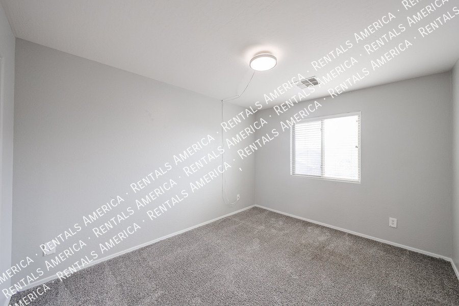 3 bedroom 2.5 bath home in Gilbert property image