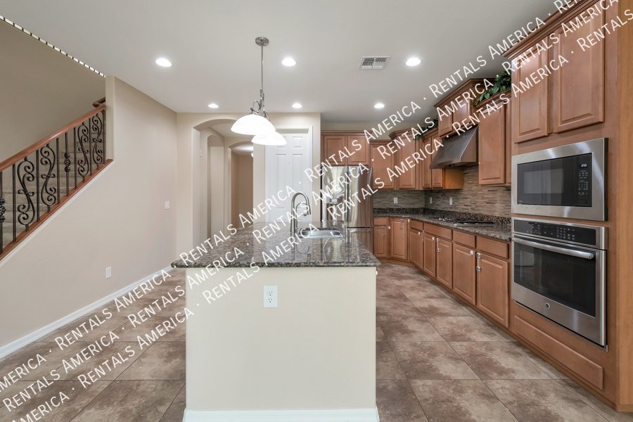 267 E Kaibab Dr property image