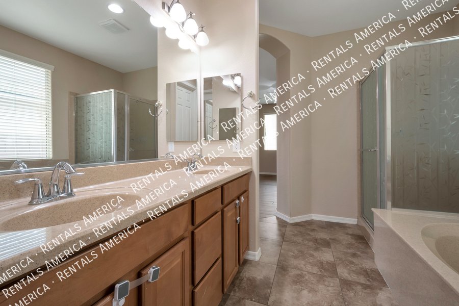267 E Kaibab Dr property image