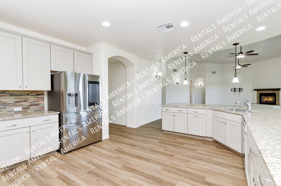Beautiful Home in Corona de Tucson! property image