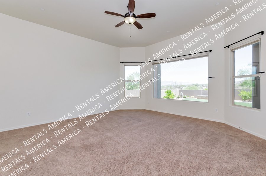 Beautiful Home in Corona de Tucson! property image
