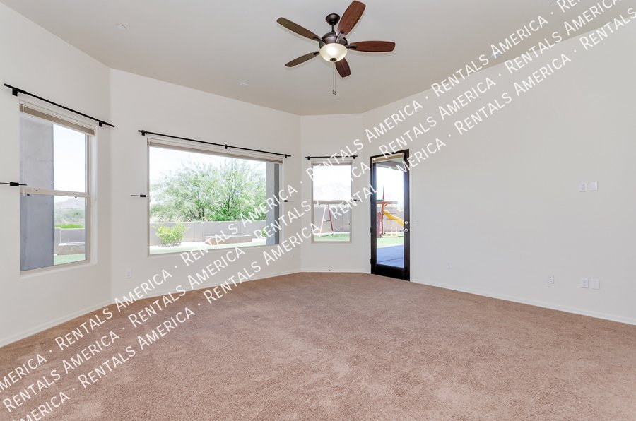 Beautiful Home in Corona de Tucson! property image