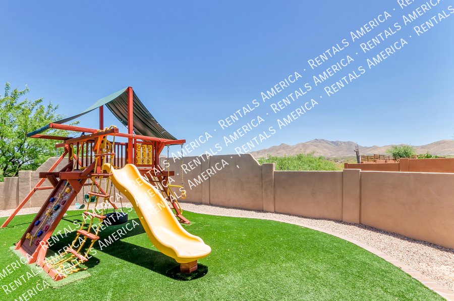 Beautiful Home in Corona de Tucson! property image