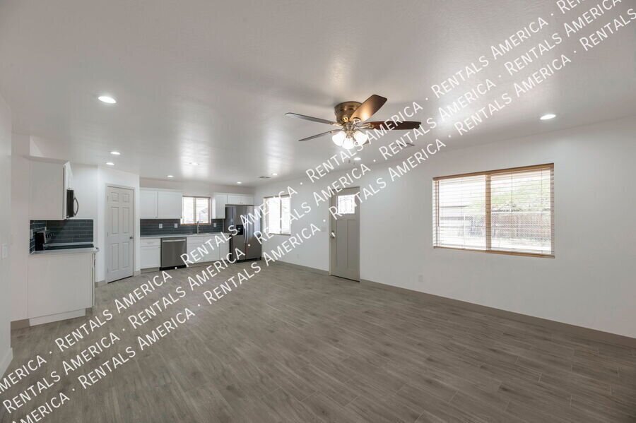 *4 weeks free rent with a signed 12-month lease* property image
