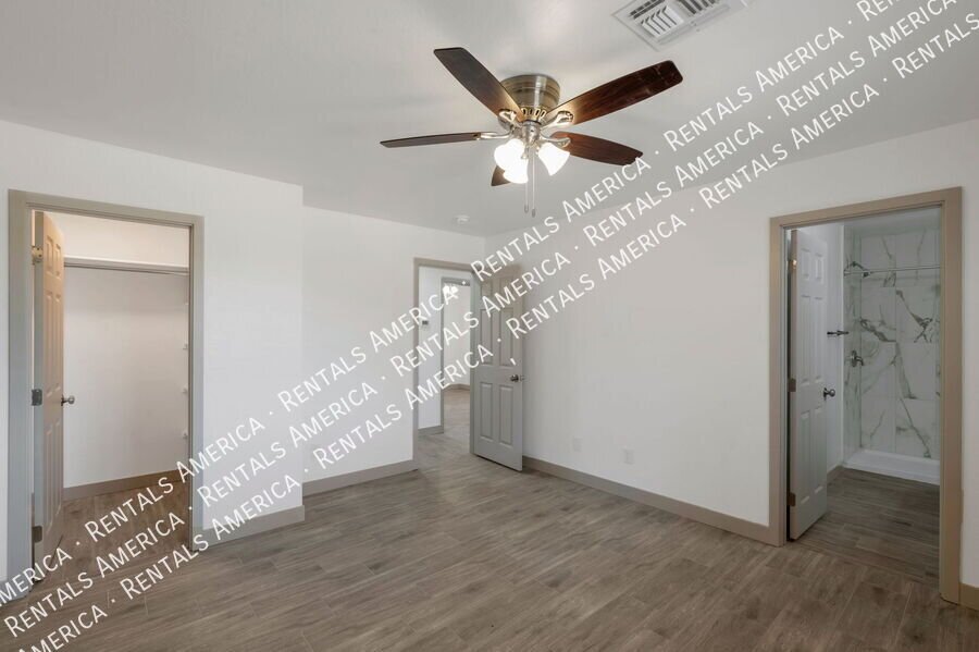*4 weeks free rent with a signed 12-month lease* property image