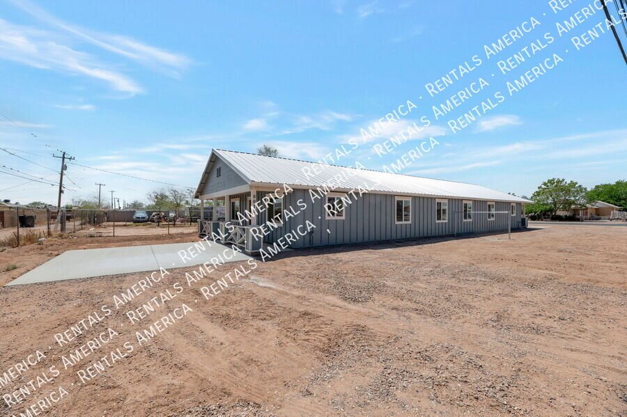 *4 weeks free rent with a signed 12-month lease* property image