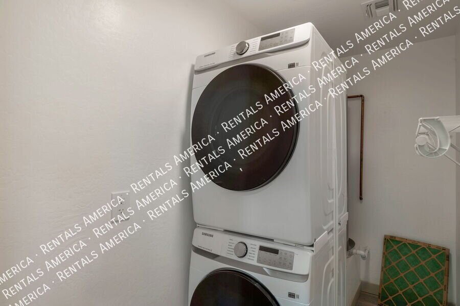 *4 weeks free rent with a signed 12-month lease* property image