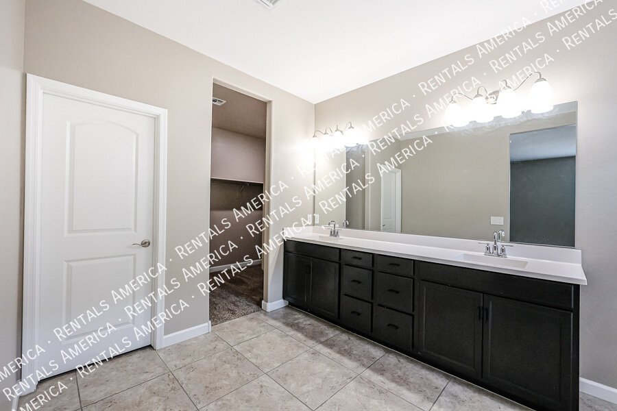 MOVE IN & SAVE! Rate only $1,999 if you move in by October 2, 2026 property image