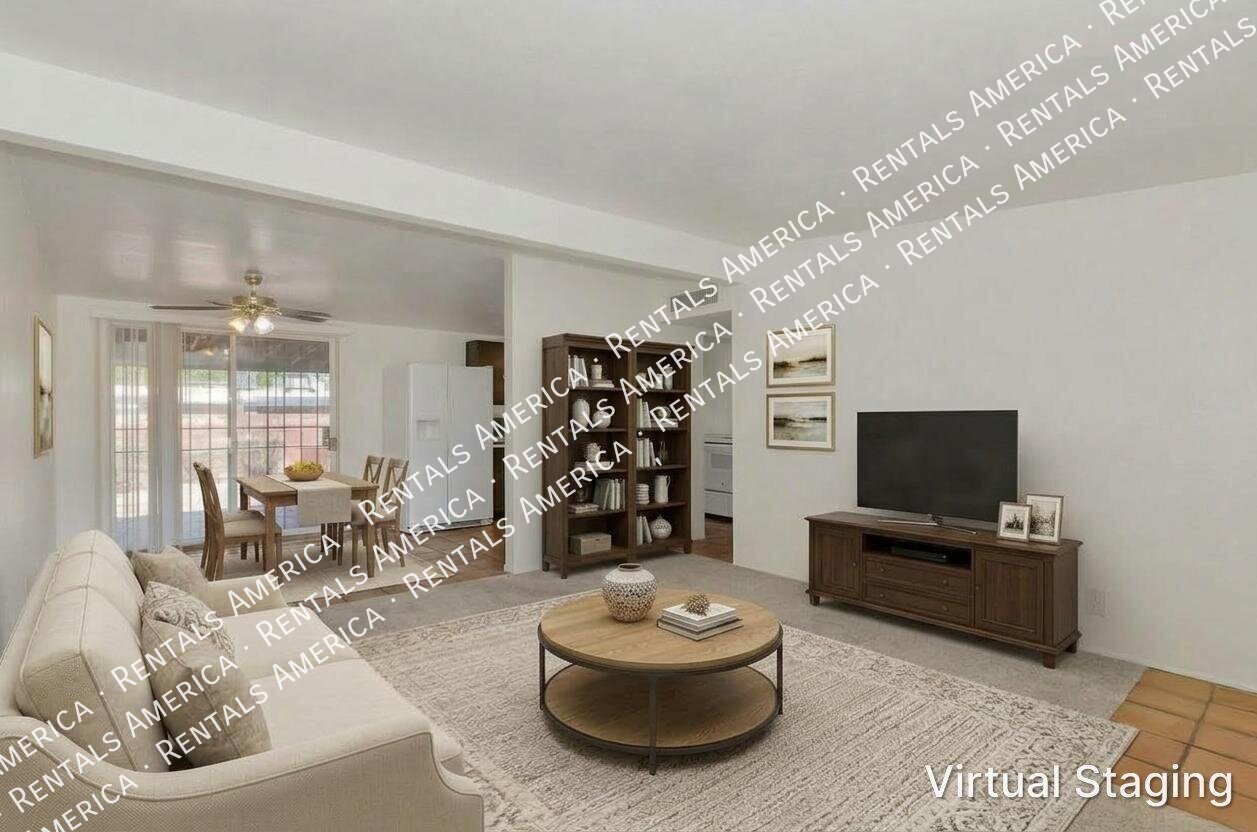 Cute 3 bedroom/2 bath with huge yard! property image