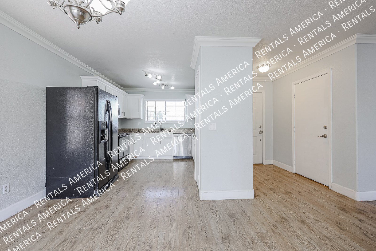3668 E Orchid Ln property image