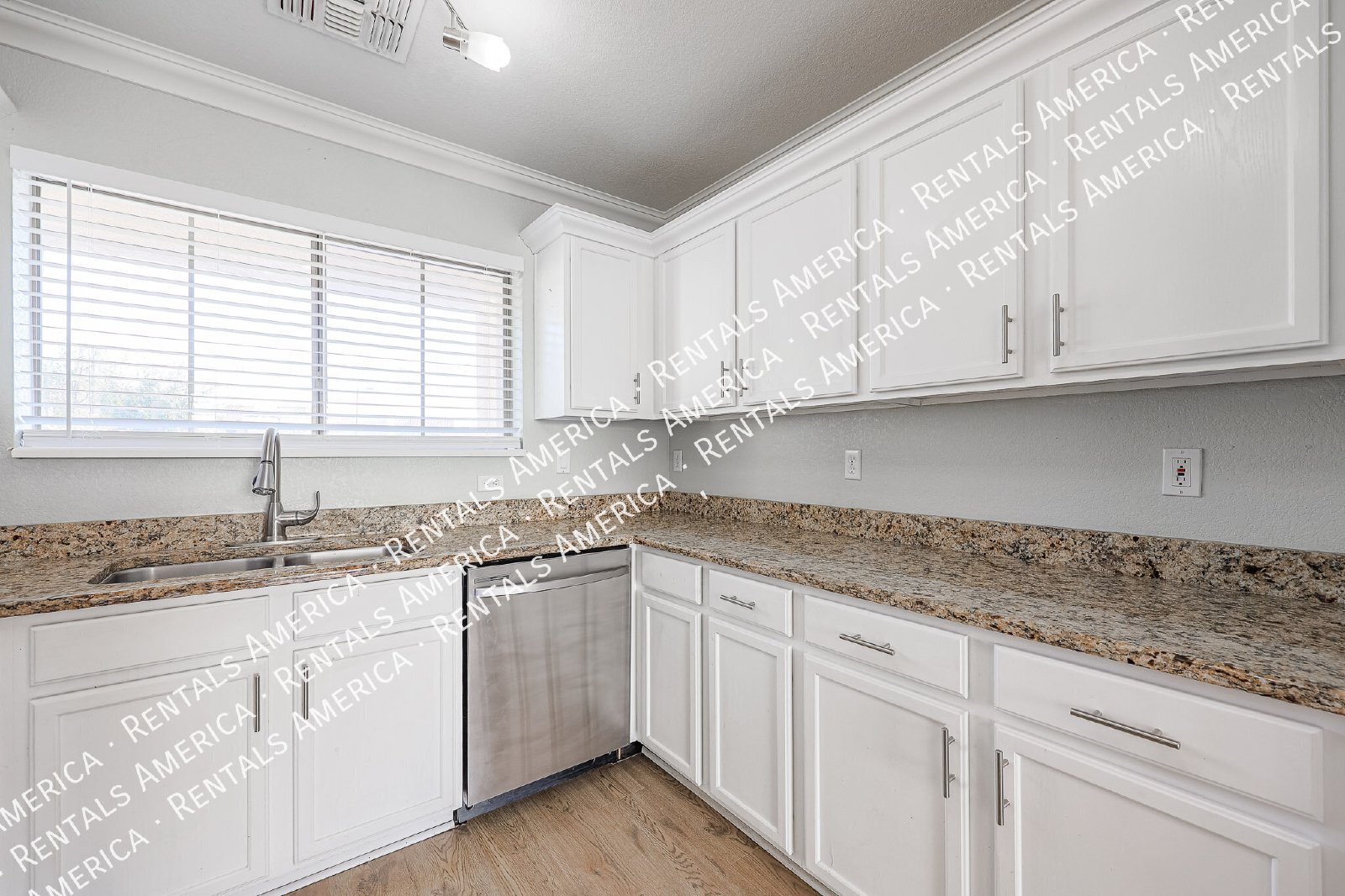 3668 E Orchid Ln property image