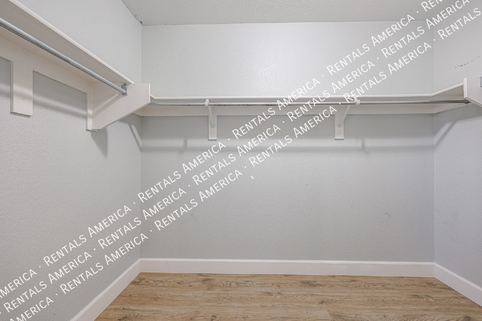 3668 E Orchid Ln property image