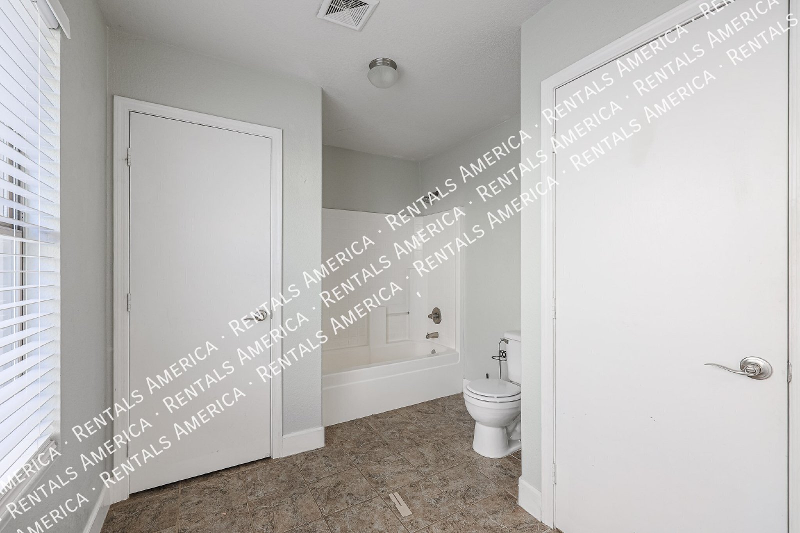 3668 E Orchid Ln property image
