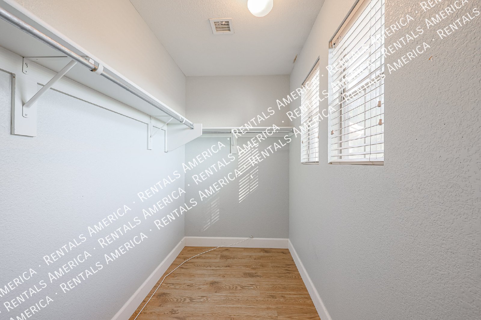 3668 E Orchid Ln property image