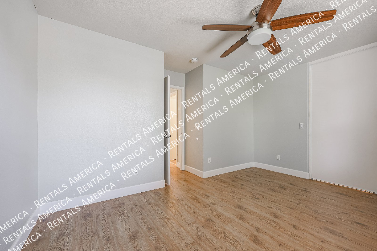 3668 E Orchid Ln property image