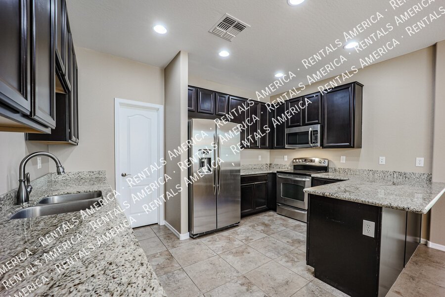 Beautiful Cooley Station Home property image
