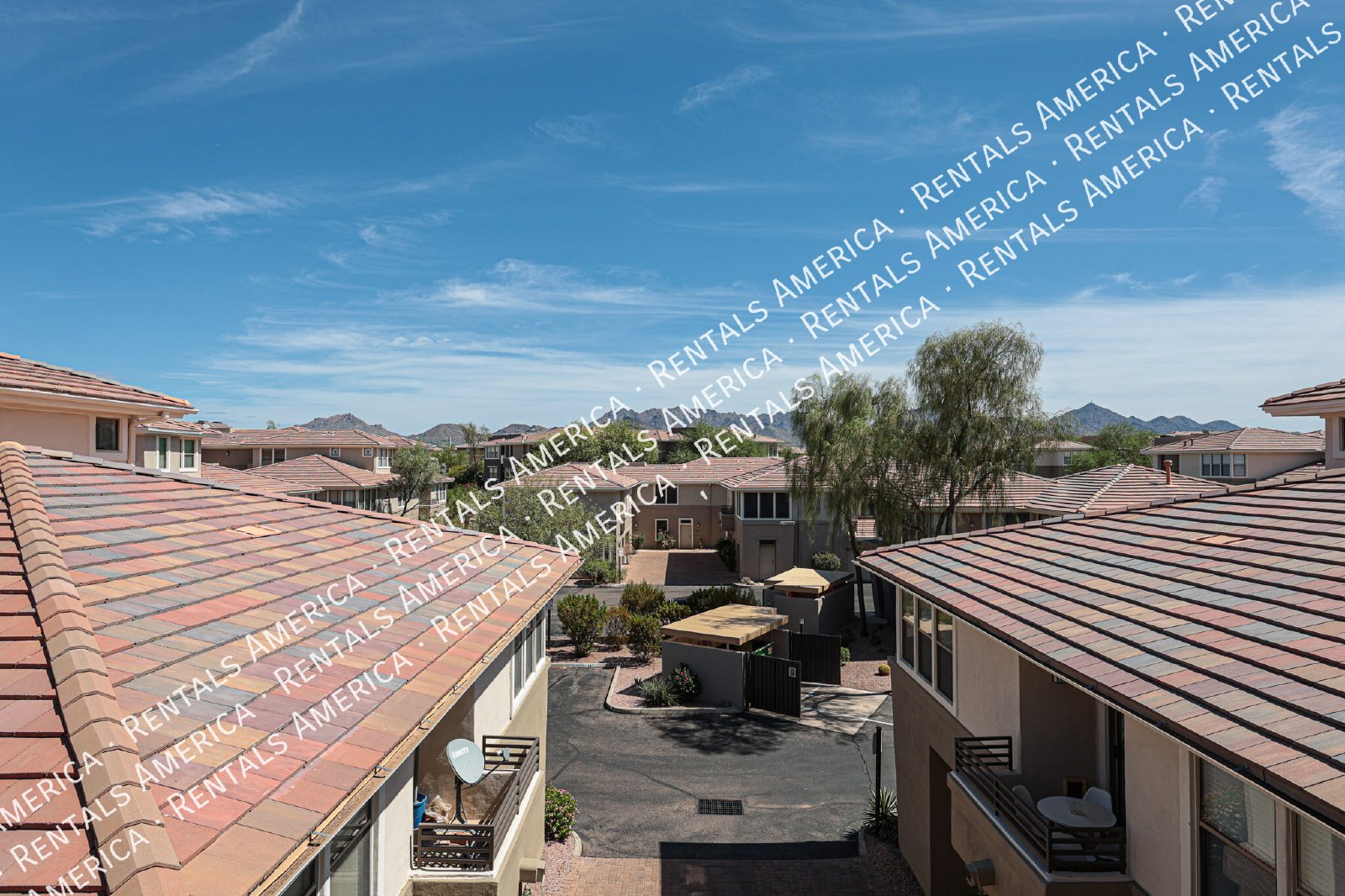 Scottsdale Greyhawk 2 BR/2 BA Condo w/ 1-car garage property image
