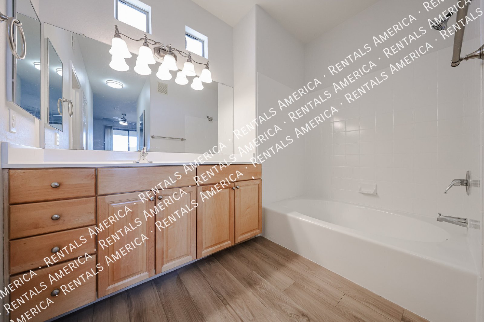 Scottsdale Greyhawk 2 BR/2 BA Condo w/ 1-car garage property image