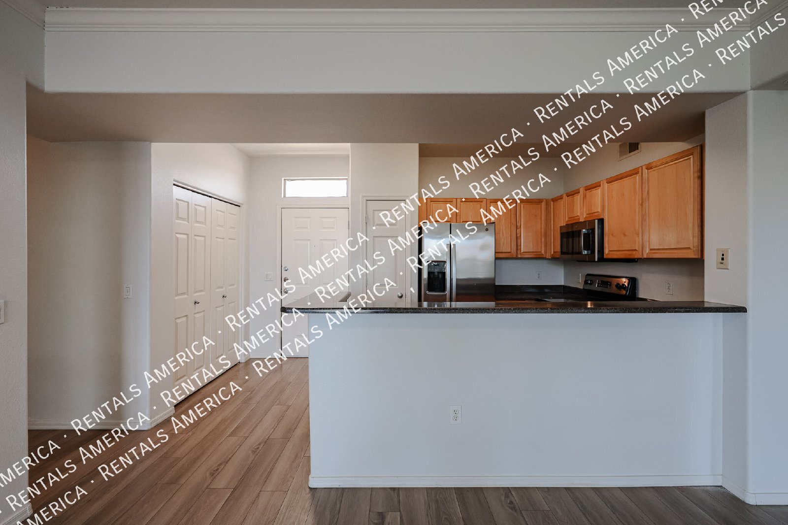 Scottsdale Greyhawk 2 BR/2 BA Condo w/ 1-car garage property image
