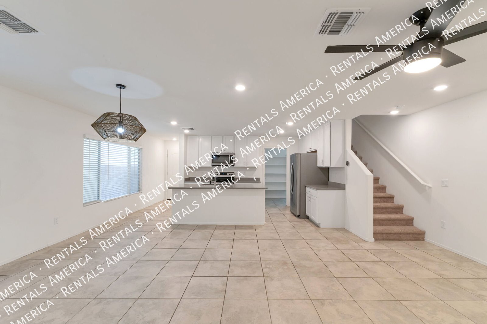 $300 off! Near U of A, Banner, shopping, dining property image