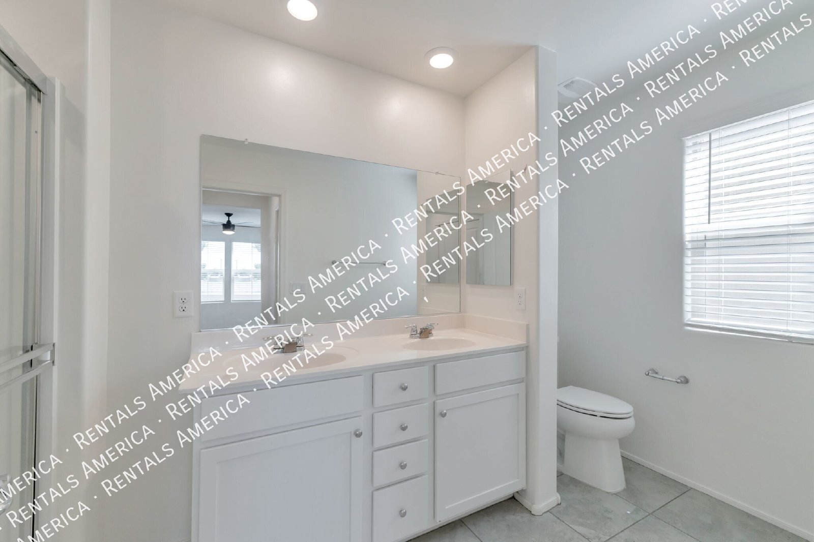 $300 off! Near U of A, Banner, shopping, dining property image