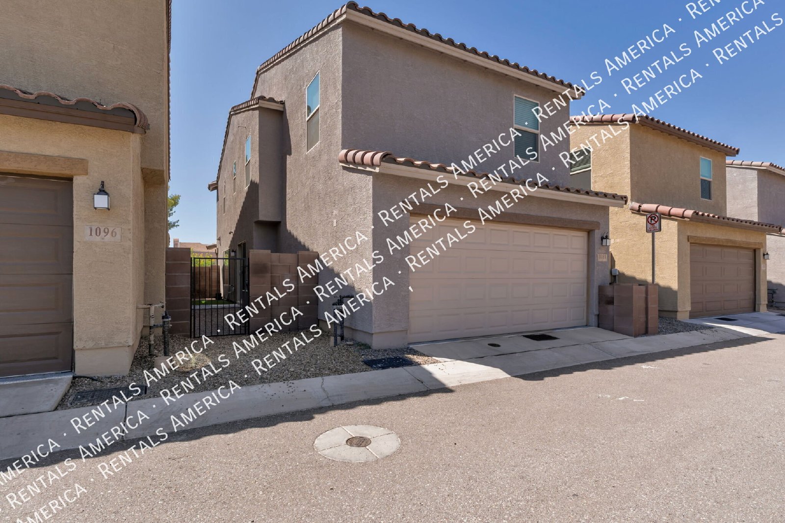 $300 off! Near U of A, Banner, shopping, dining property image