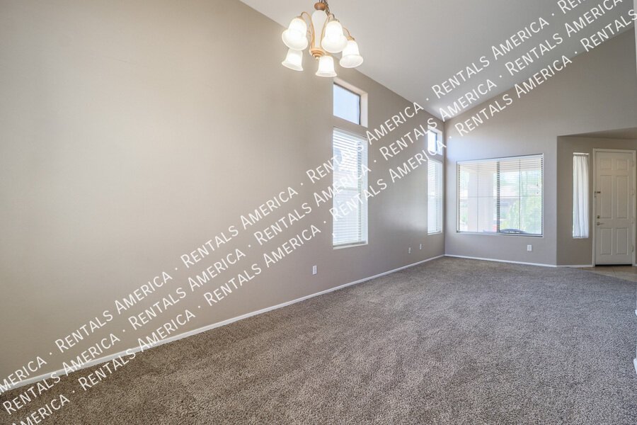 Beautiful 4-Bedroom Home with Private Pool property image