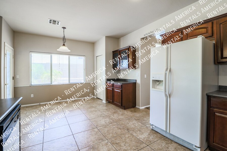 Beautiful 4-Bedroom Home with Private Pool property image