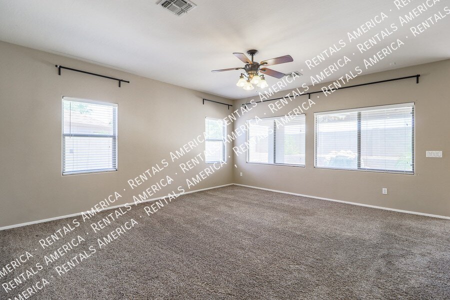Beautiful 4-Bedroom Home with Private Pool property image
