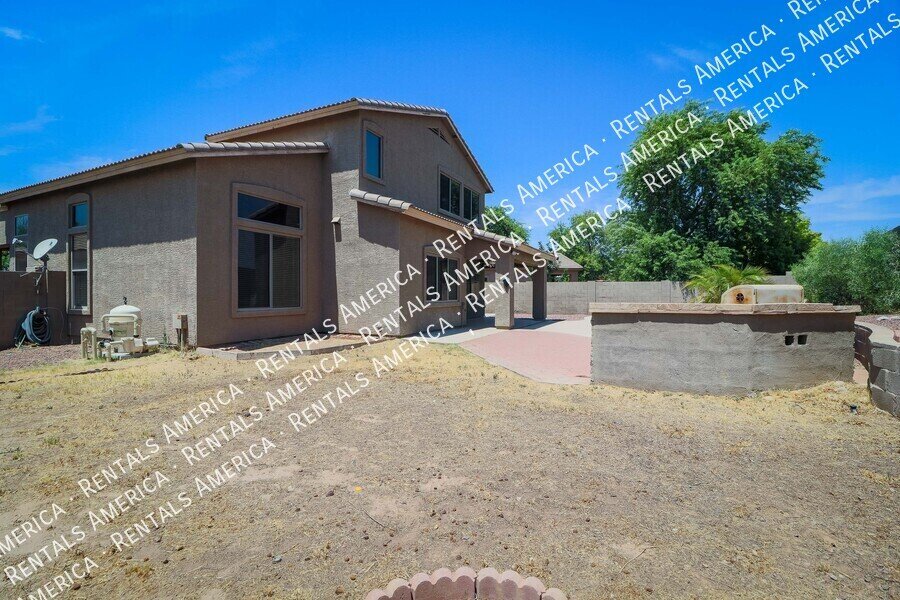 Beautiful 4-Bedroom Home with Private Pool property image