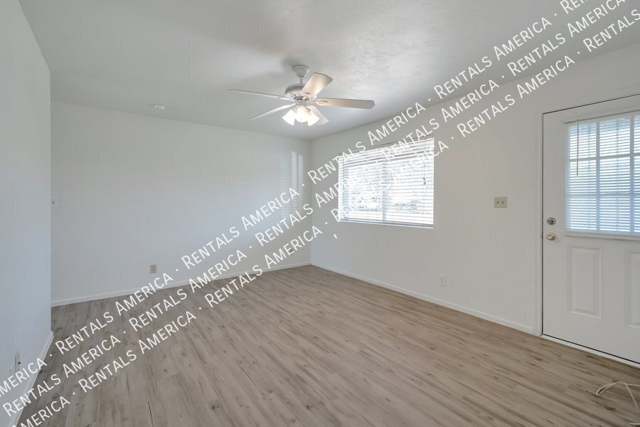 No carpet anywhere! property image
