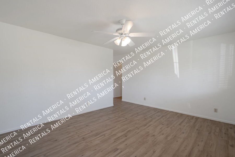 No carpet anywhere! property image