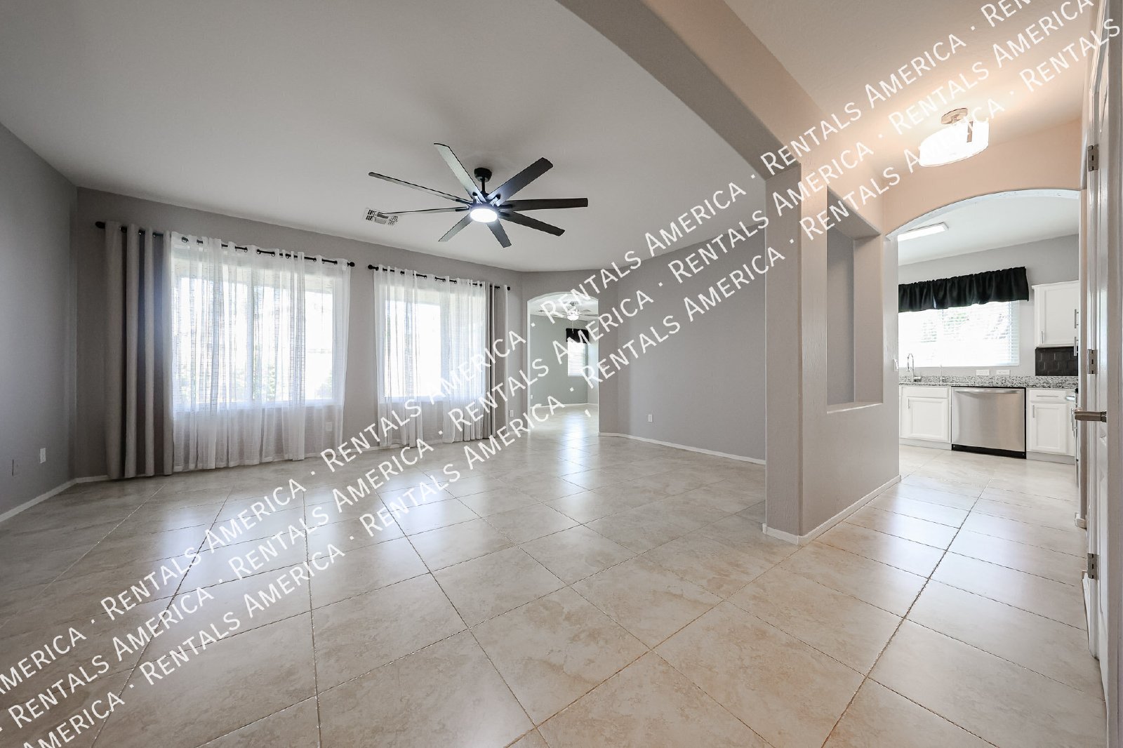 Beautiful 4 Bedroom Home in Augusta Ranch Golf Community property image