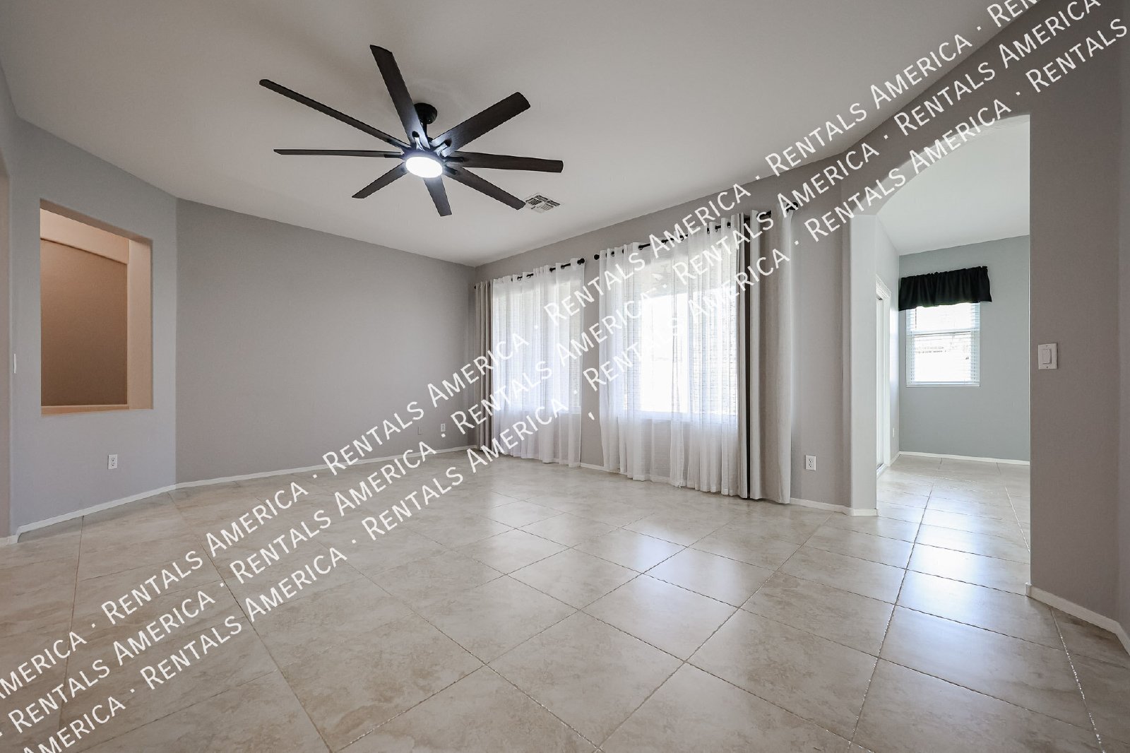 Beautiful 4 Bedroom Home in Augusta Ranch Golf Community property image