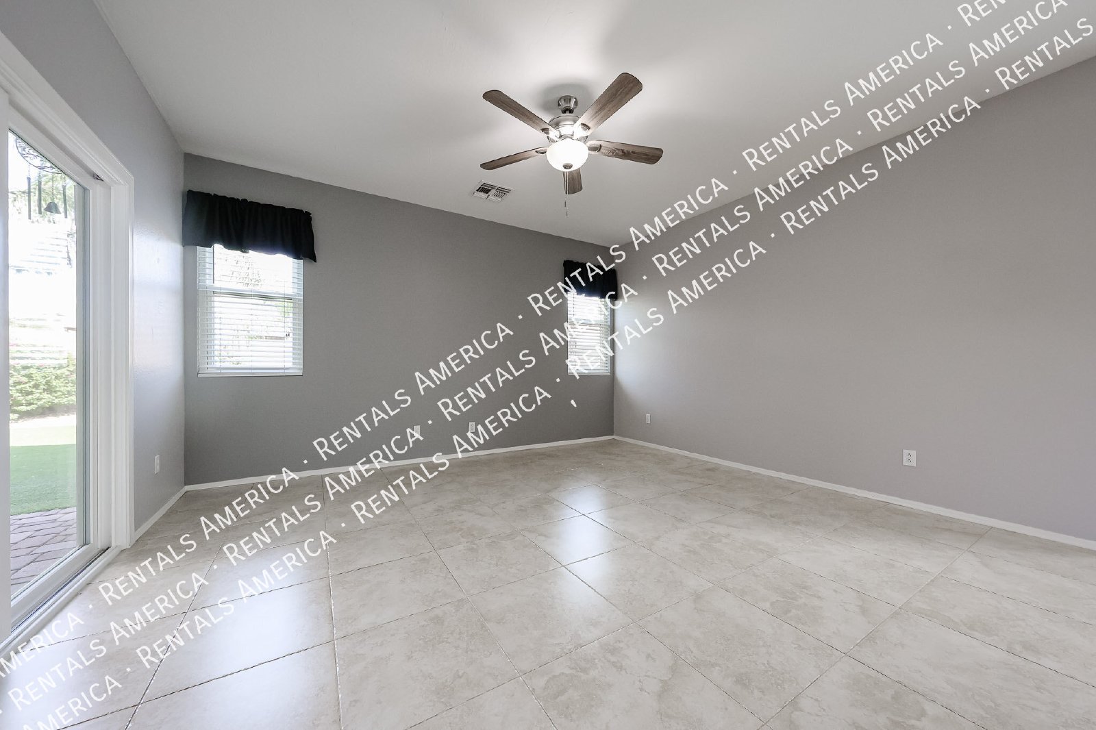 Beautiful 4 Bedroom Home in Augusta Ranch Golf Community property image