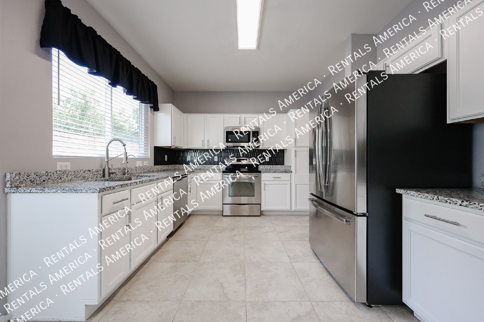 Beautiful 4 Bedroom Home in Augusta Ranch Golf Community property image