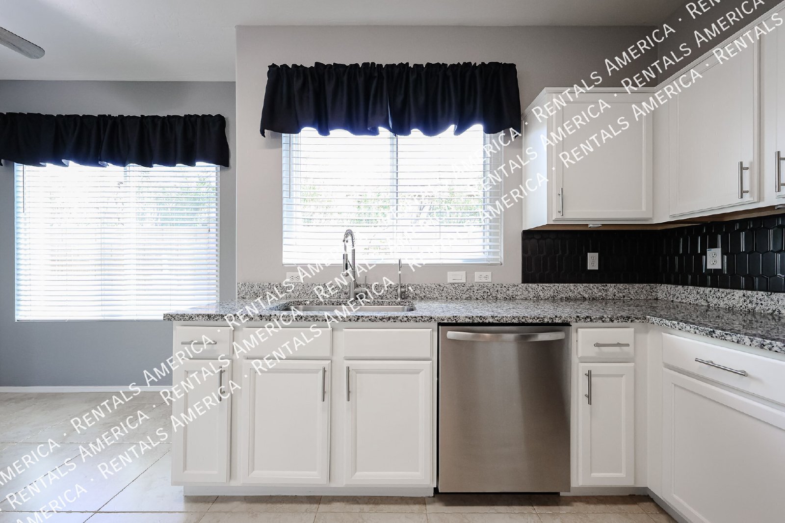 Beautiful 4 Bedroom Home in Augusta Ranch Golf Community property image