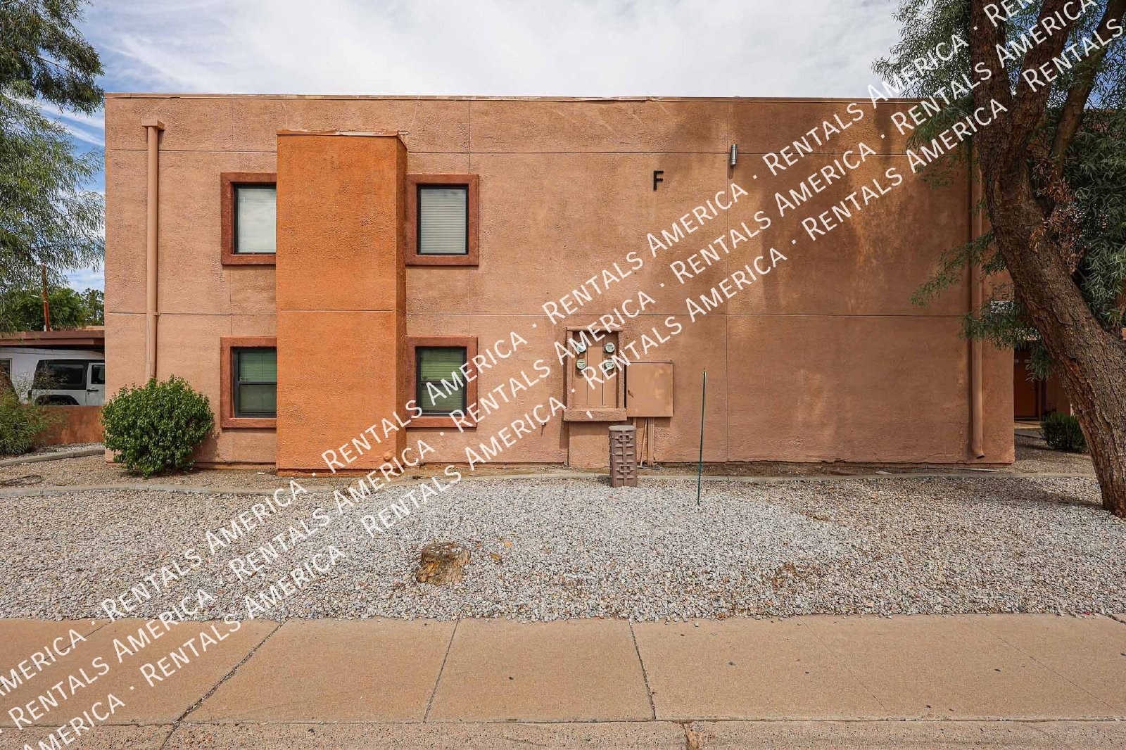 1 bedroom with washer and dryer! property image
