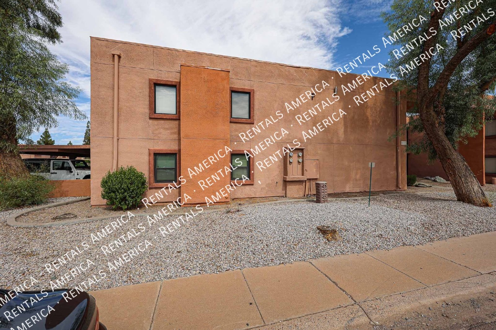 1 bedroom with washer and dryer! property image