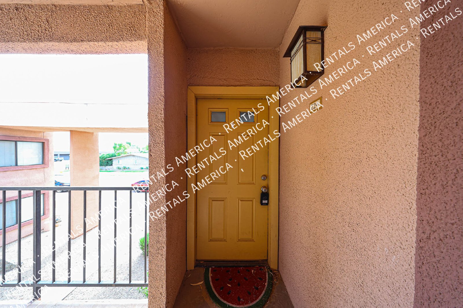 1 bedroom with washer and dryer! property image