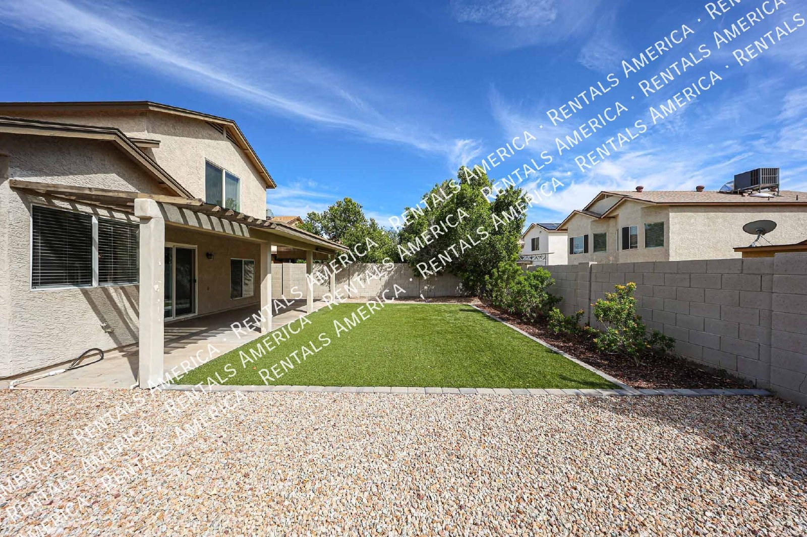 Spacious 3-Bedroom Corner Unit in Convenient East Mesa Location! property image