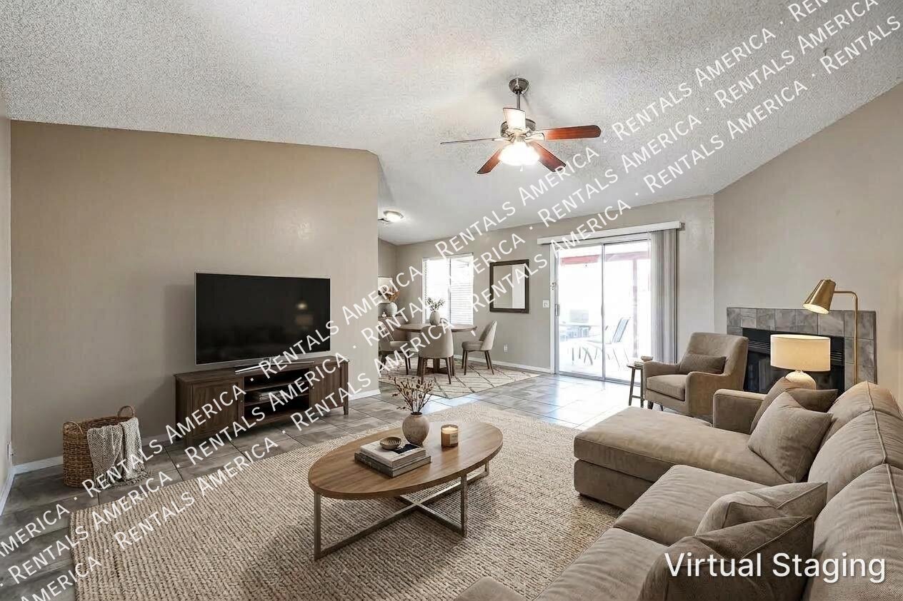Charming 2 Bd/2 Ba Home With Garage & Fireplace! property image