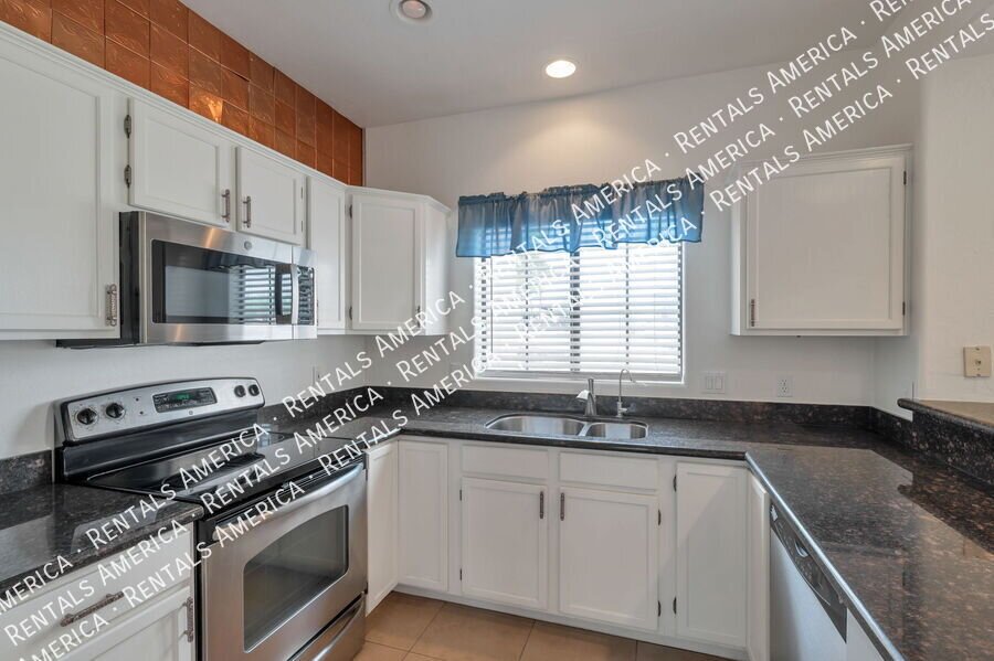 *2 weeks free with a signed 12 month lease* property image