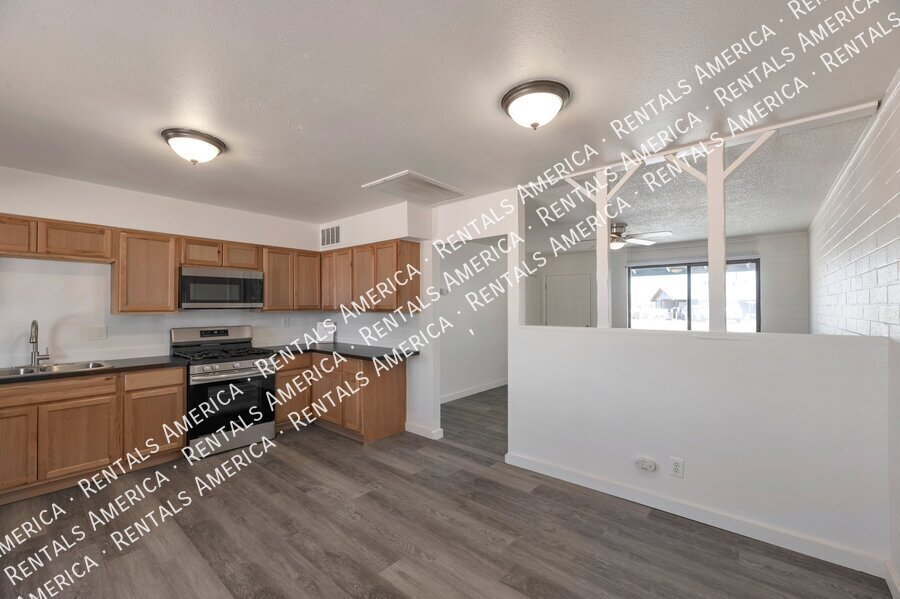 Lovely Cozy  4 bdrm home in Casa Grande! property image