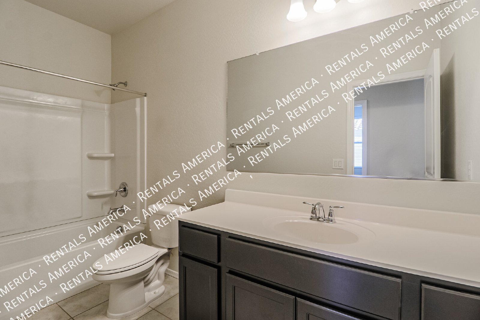 Fabulous 5 Bedroom Magma Ranch Home W/3-Car Garage!!!! property image