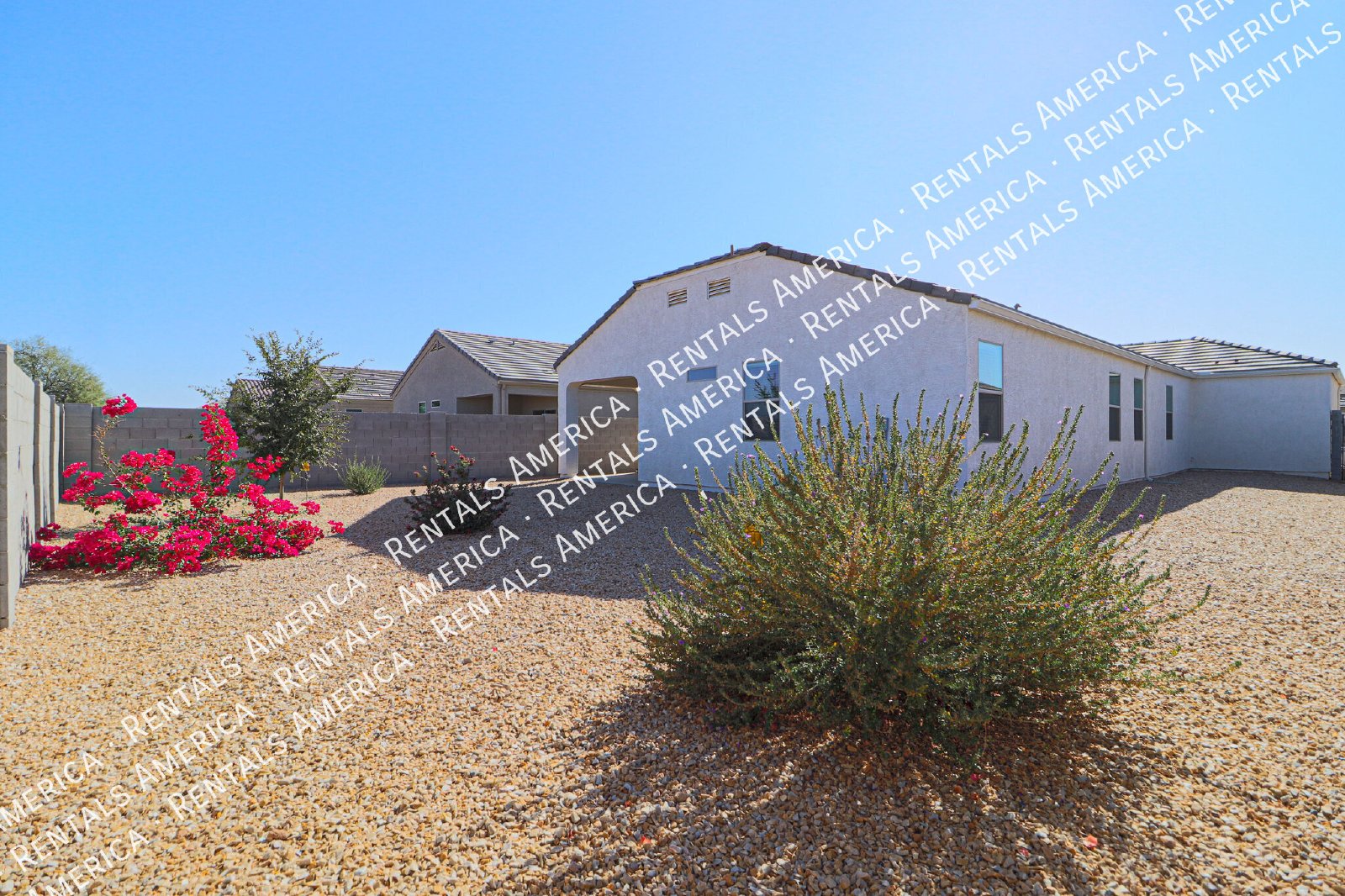 Fabulous 5 Bedroom Magma Ranch Home W/3-Car Garage!!!! property image